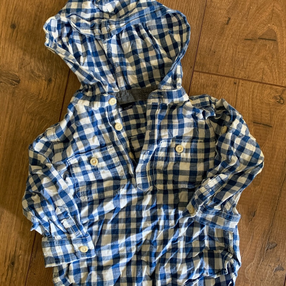 Toddler Boys Gap shirts lot 7